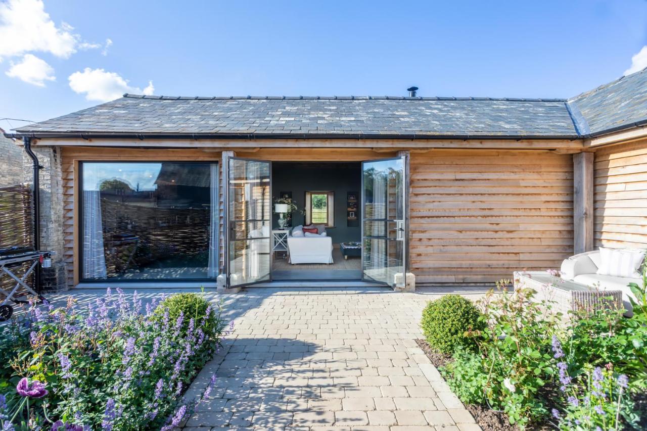 Cambridge Country Cottages Esterno foto
