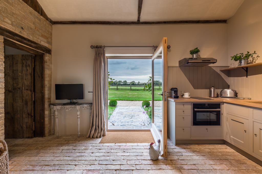 Cambridge Country Cottages Esterno foto