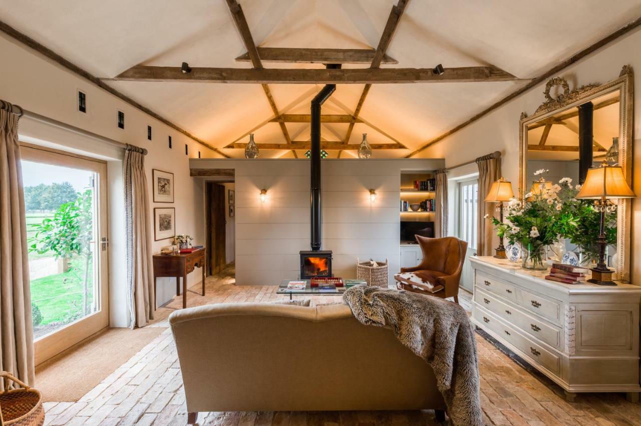 Cambridge Country Cottages Esterno foto